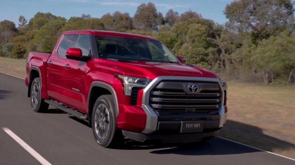 toyota外匯車;2025年式美規Toyota Sienna外匯車安全科技進化